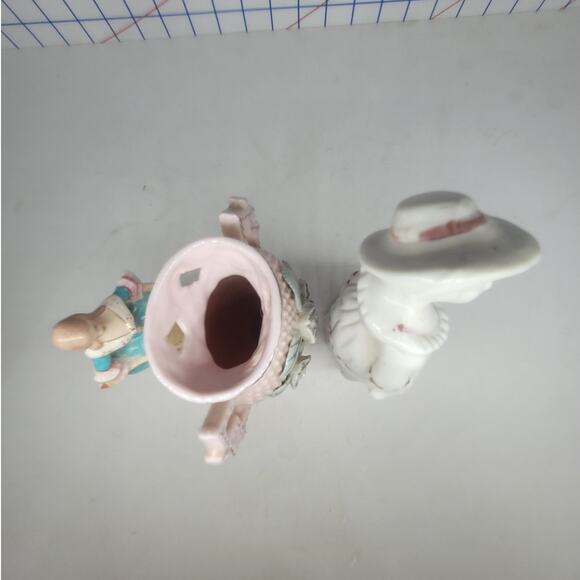 Coquette Porcelain Figurine Lot 2 Victorian Ladies and Vase Romantic Cottagecore - Picture 6 of 16